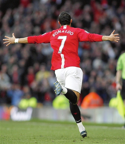 他便展开了 他便展开了