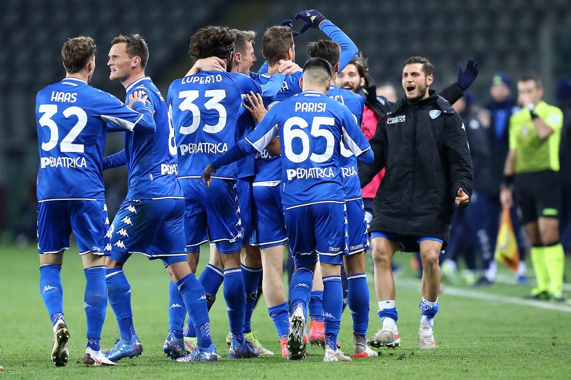 多纳鲁马持 多纳鲁马持